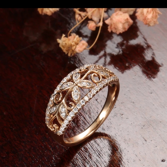 14K Rose Gold  Filled  Ring - Picture 3 of 11